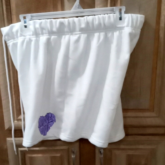 New Women's Plus Size Shorts W/ Elastic Tie String Waist (Forever Love message) - Picture 1 of 10